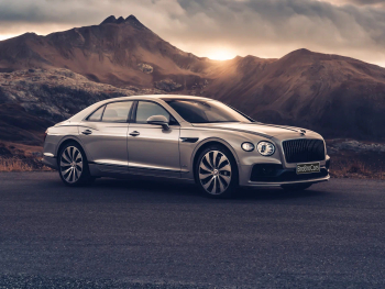 Bentley Flying Spur, 2024