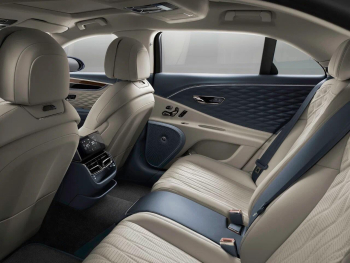 Bentley Flying Spur, 2024