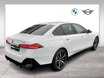 BMW 520i