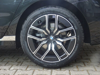 BMW 740d