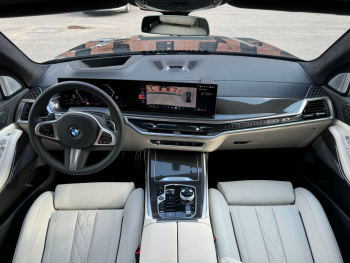 BMW X7 40d Black