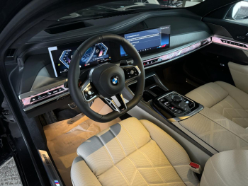 BMW 7 серии 740d xDrive VII (G70), 2025