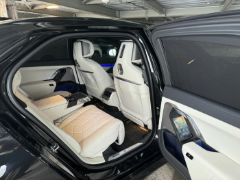 BMW 7 серии 740d xDrive VII (G70), 2025