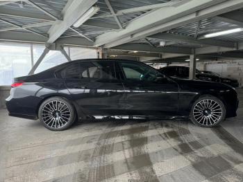 BMW 7 серии 740d xDrive VII (G70), 2025