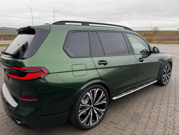 BMW X7 xDrive40d M Sport Pro Green 2025