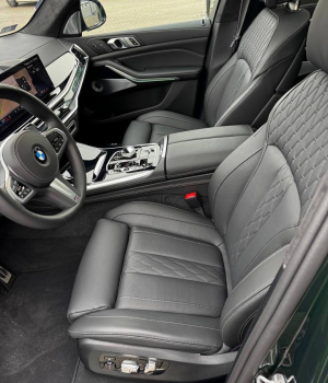 BMW X7 xDrive40d M Sport Pro Green 2025