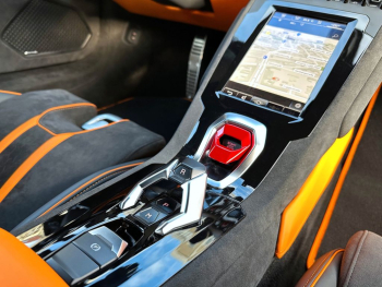 Lamborghini Huracan Tecnica MY25 Carbon Lift Sensonum