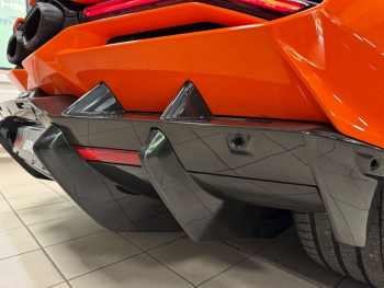 Lamborghini Revuelto AdPersonam