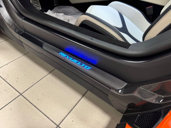 Lamborghini Revuelto AdPersonam