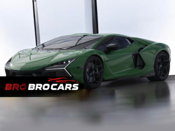 Lamborghini Revuelto Verde Metallic