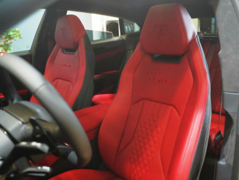 Lamborghini Urus S NEW MODEL Pano 3D-B&O Massage HUD