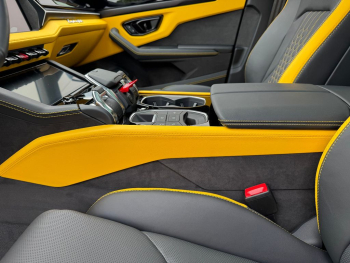 Lamborghini Urus 4.0 V8 SE PANO*B&O Sound