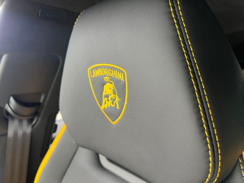 Lamborghini Urus 4.0 V8 SE PANO*B&O Sound