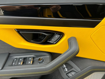 Lamborghini Urus 4.0 V8 SE PANO*B&O Sound
