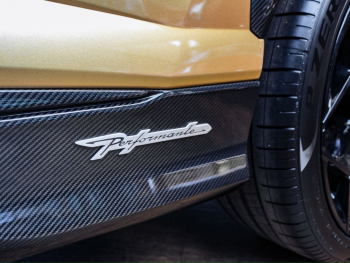Lamborghini Urus Performante
