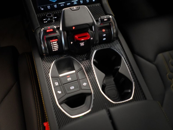 Lamborghini Urus SE STOCK CARBON Pano 360 PD25