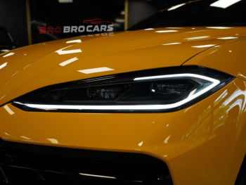 Lamborghini Urus SE STOCK CARBON Pano 360 PD25