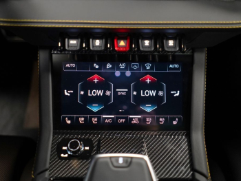 Lamborghini Urus SE STOCK CARBON Pano 360 PD25