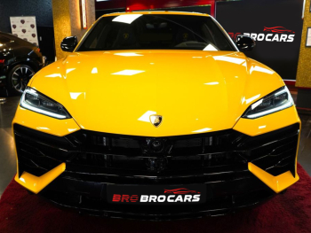 Lamborghini Urus SE STOCK CARBON Pano 360 PD25