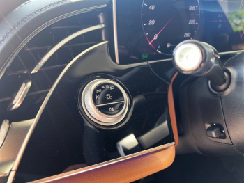 Mercedes-Benz E 200 AMG Black