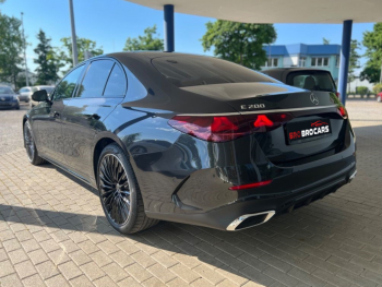 Mercedes-Benz E 200 AMG Black