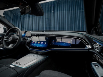 Mercedes-Benz E 220 d AMG Silver, салон