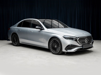 Mercedes-Benz E 220 d AMG Silver