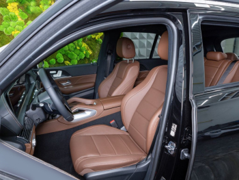 Mercedes-Benz GLE 300 d 4MATIC black