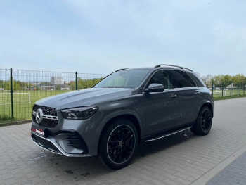 Mercedes-Benz GLE 300 d 4MATIC black