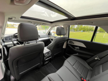 Mercedes-Benz GLE 300 d 4MATIC black