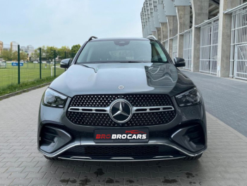 Mercedes-Benz GLE 300 d 4MATIC black
