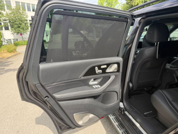 Mercedes-Benz GLS 450d black