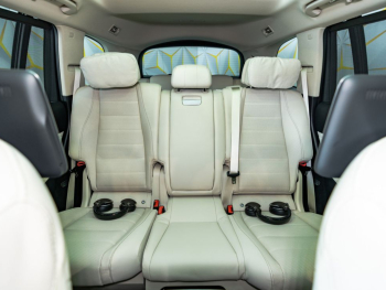 Mercedes-Benz GLS 450d green