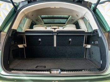 Mercedes-Benz GLS 450d green