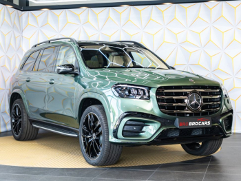 Mercedes-Benz GLS 450d green