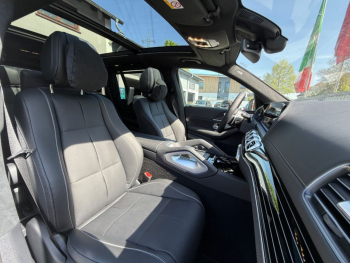 Mercedes-Benz GLS 450d white