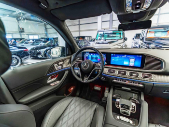 Mercedes-Benz GLS 600 Maybach 4M