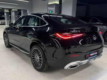 Mercedes-Benz GLC300 Coupe 4MATIC 2025