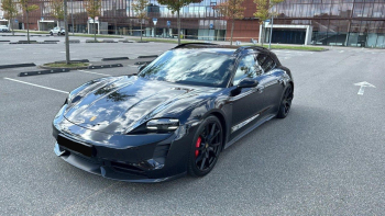 Porsche Taycan Sport